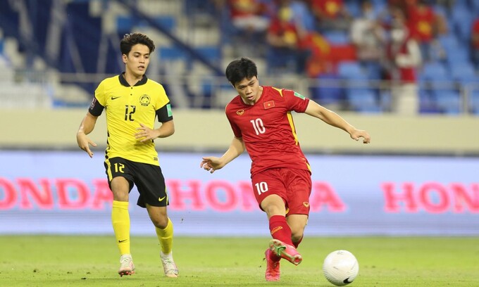 Việt Nam - Malaysia: Quế Ngọc Hải nâng tỷ số lên 2-1 trên chấm 11m
